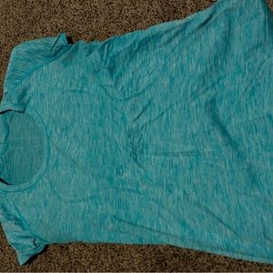 Size 10 lulu top